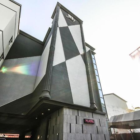 M7 Business Hotel Chilgok Extérieur photo