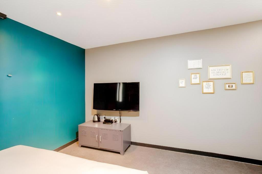 M7 Business Hotel Chilgok Extérieur photo